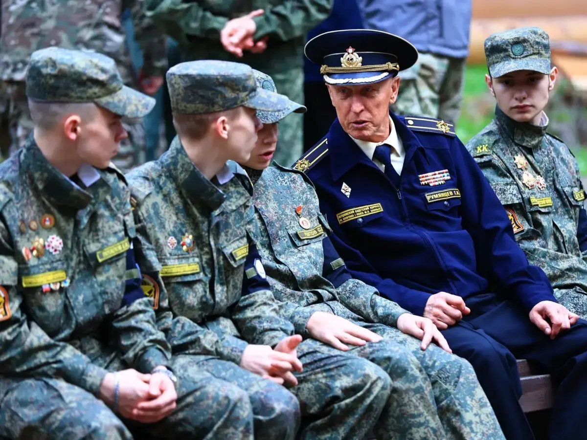 В Свердловской области завершился межрегиональный военно-спортивный слёт кадетов