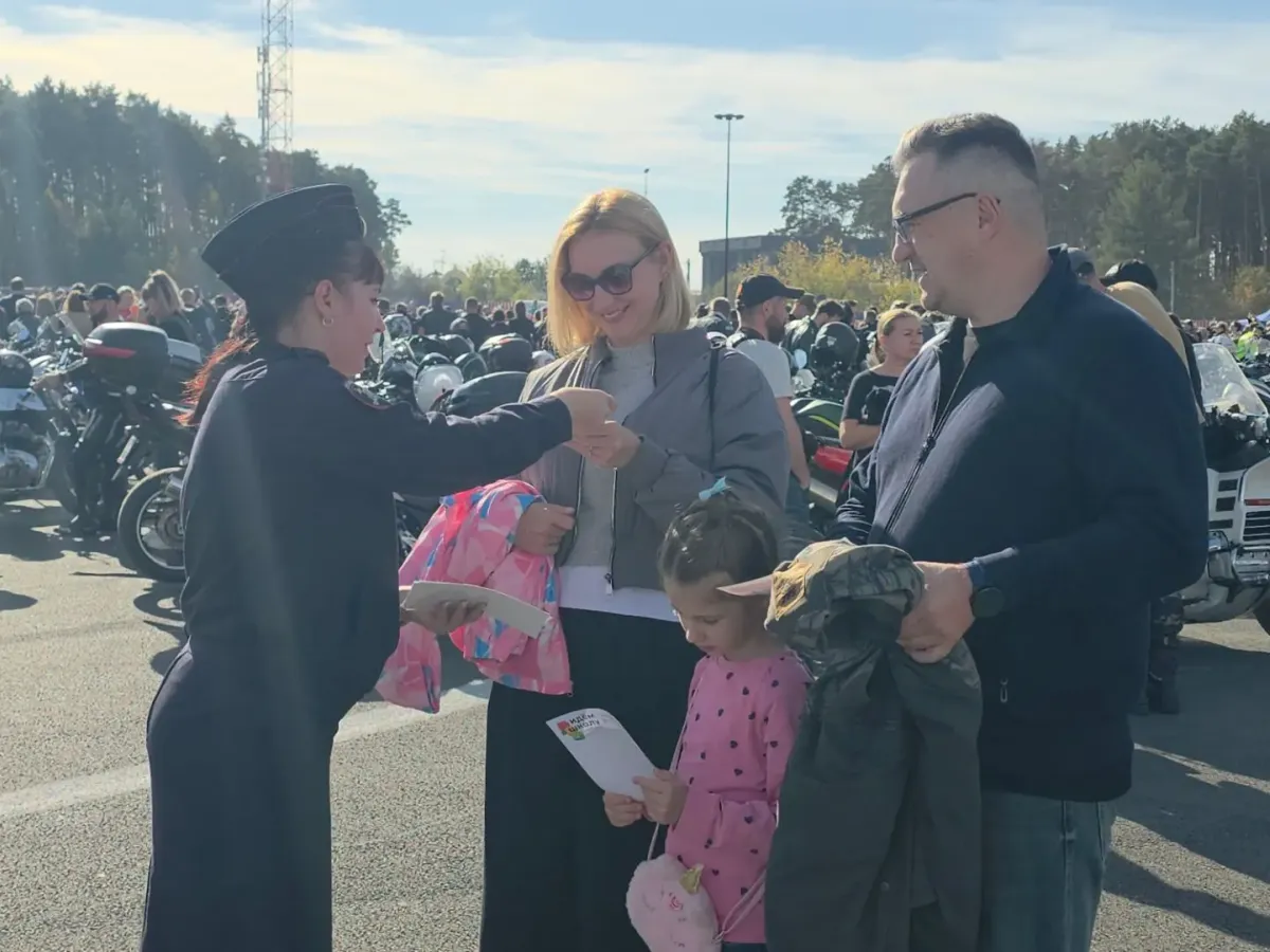 В Екатеринбурге более полутора тысяч мотоциклистов закрыли сезон вместе с Госавтоинспекцией