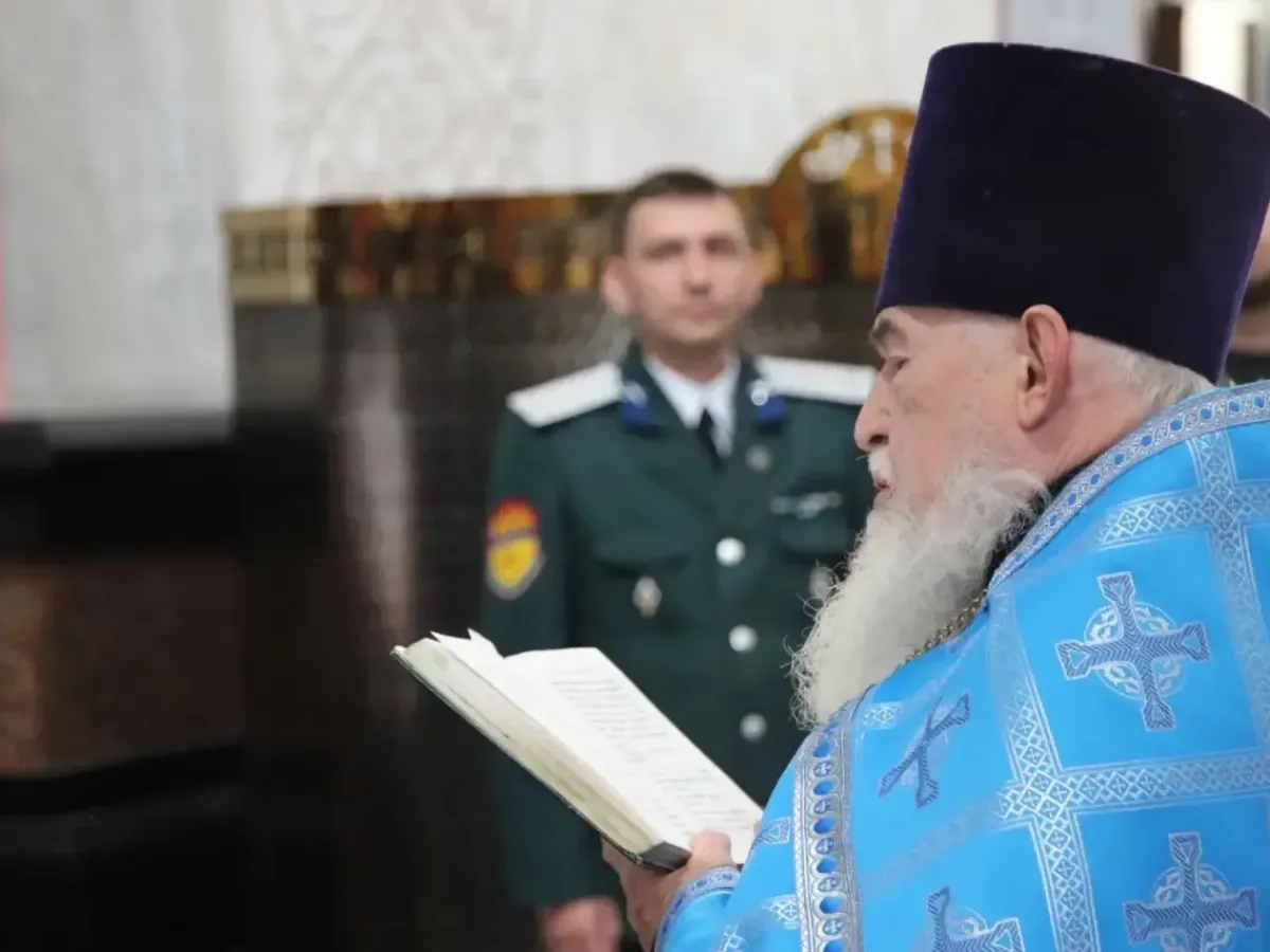В Екатеринбурге 33 слушателя Академии госслужбы и казачества получили дипломы