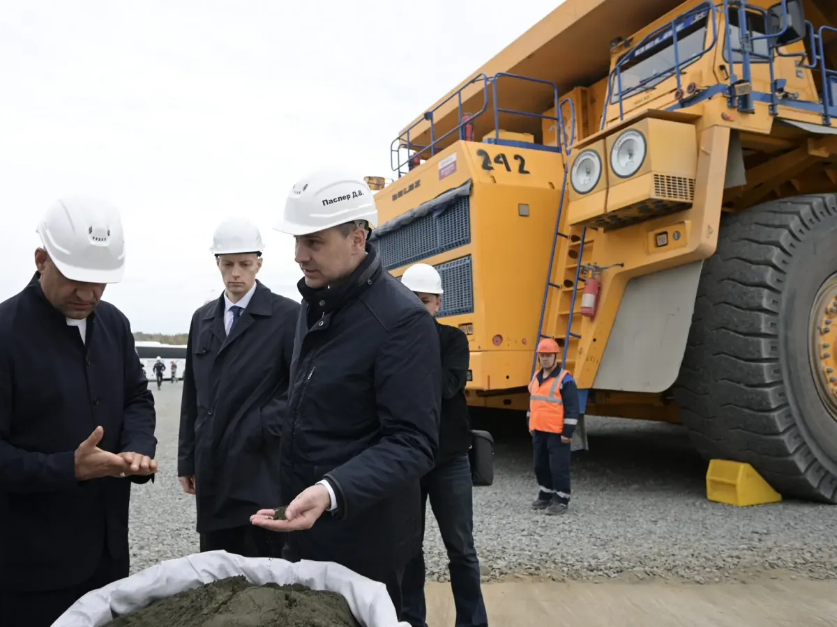 На Волковском ГОКе запустили обогатительную фабрику в режиме пусконаладки