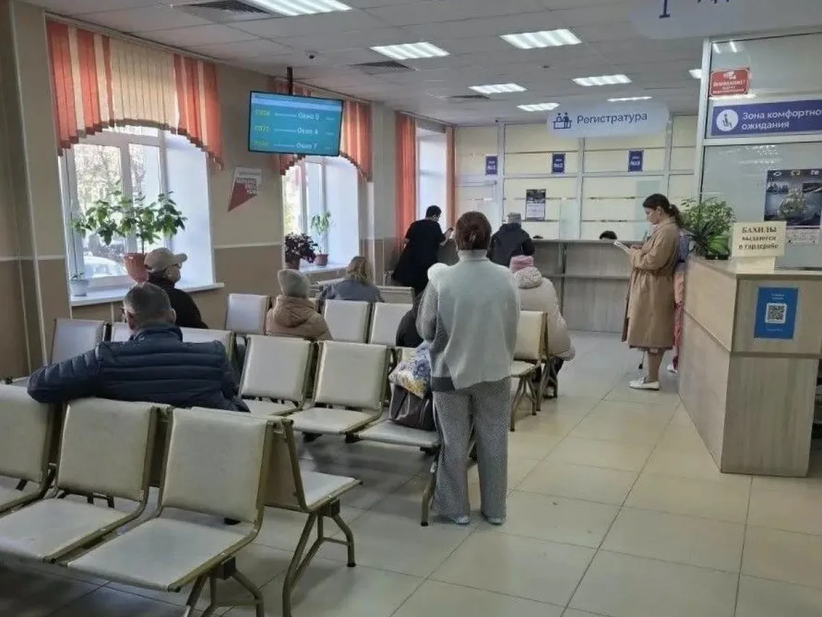 Минздрав проверил работу поликлиники ГКБ №14 после жалоб на очереди