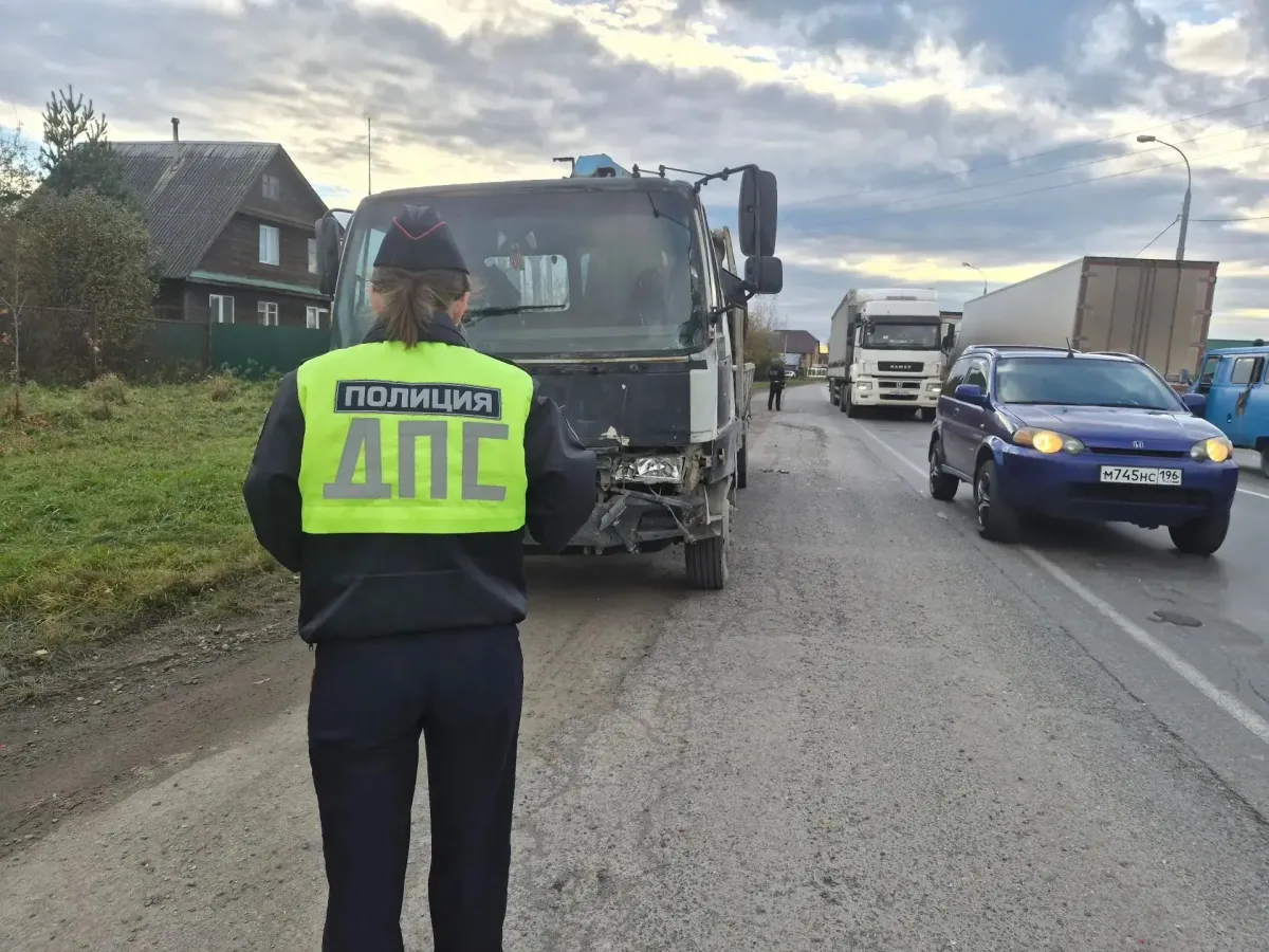 В Белоярском районе в ДТП погиб водитель, пассажирка доставлена в больницу