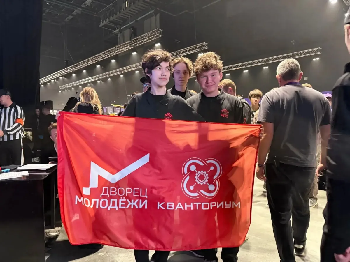 Команда «GosTeam» вышла в финал чемпионата «Битва роботов»