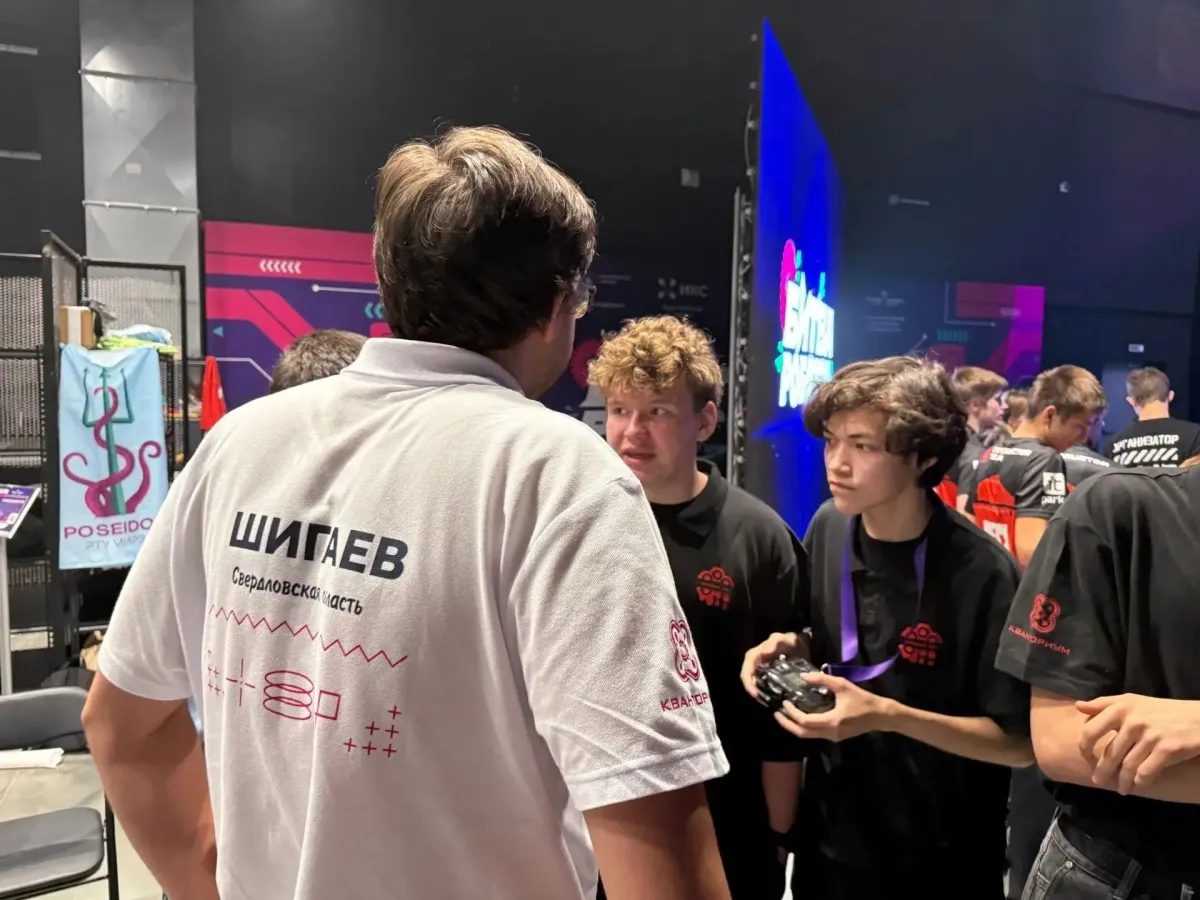 Команда «GosTeam» вышла в финал чемпионата «Битва роботов»
