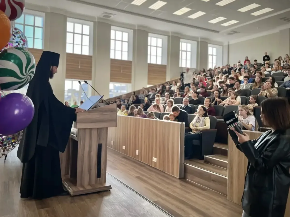 В УГМУ прошёл День семейного общения с участием семинаристов и молодых семей