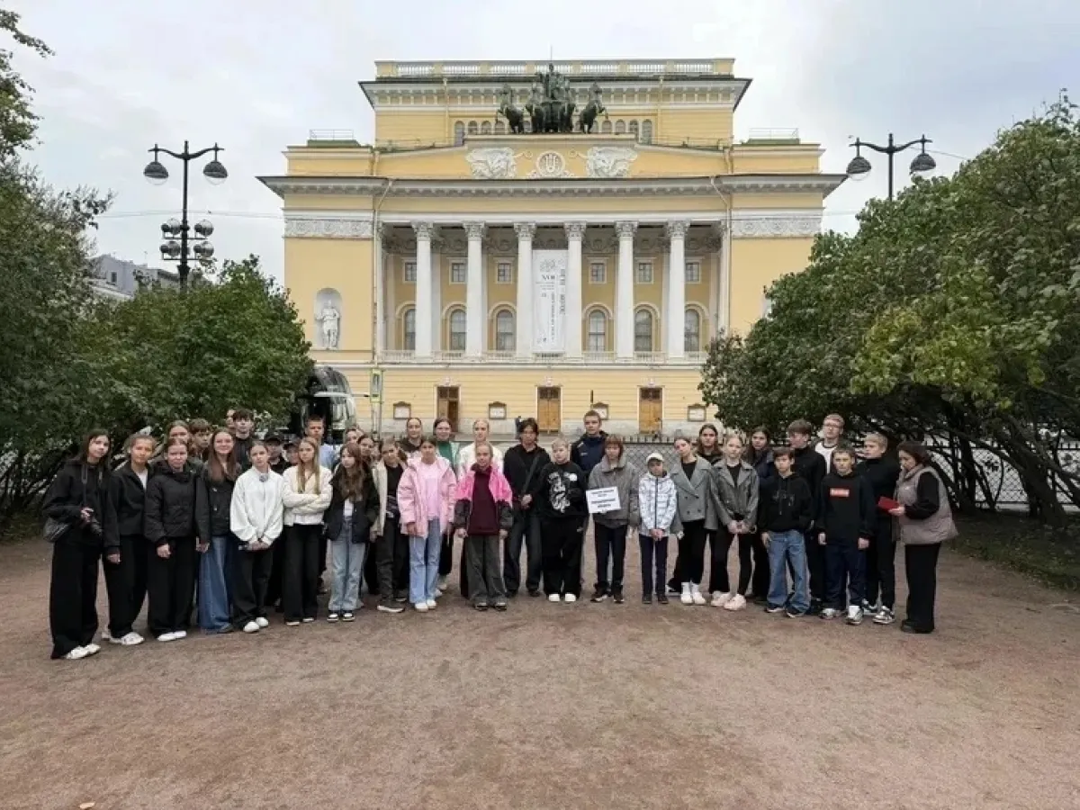 160 школьников из Свердловской области приняли участие в культурных программах
