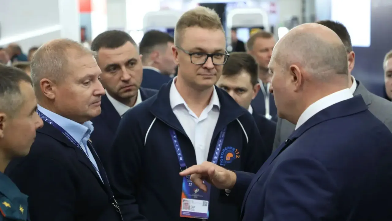Проект школы № 300 по обучению детей безопасности поддержал глава МЧС России — Екатеринбург Сейчас