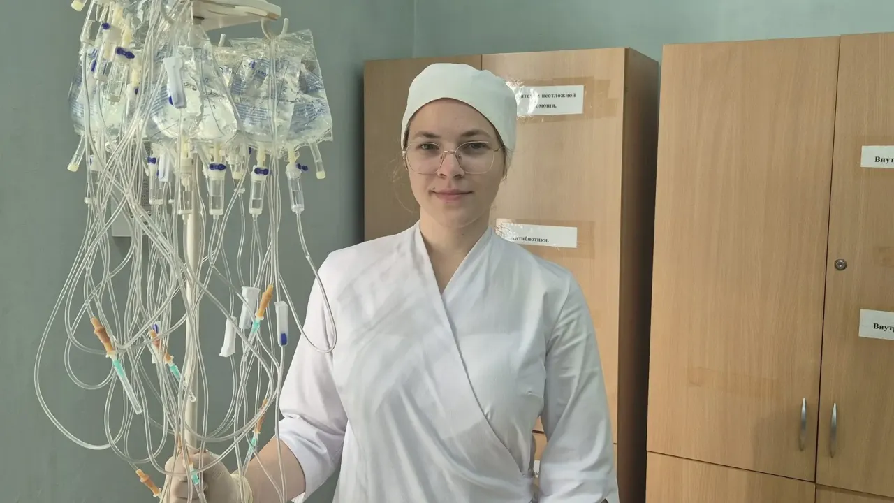 Молодые медики пополнили коллективы больниц Свердловской области — Екатеринбург Сейчас