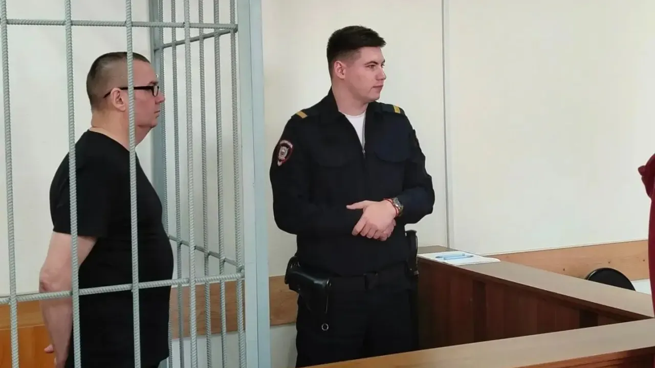 Жителя Первоуральска осудили за истязание и угрозу убийством дочери сожительницы — Екатеринбург Сейчас