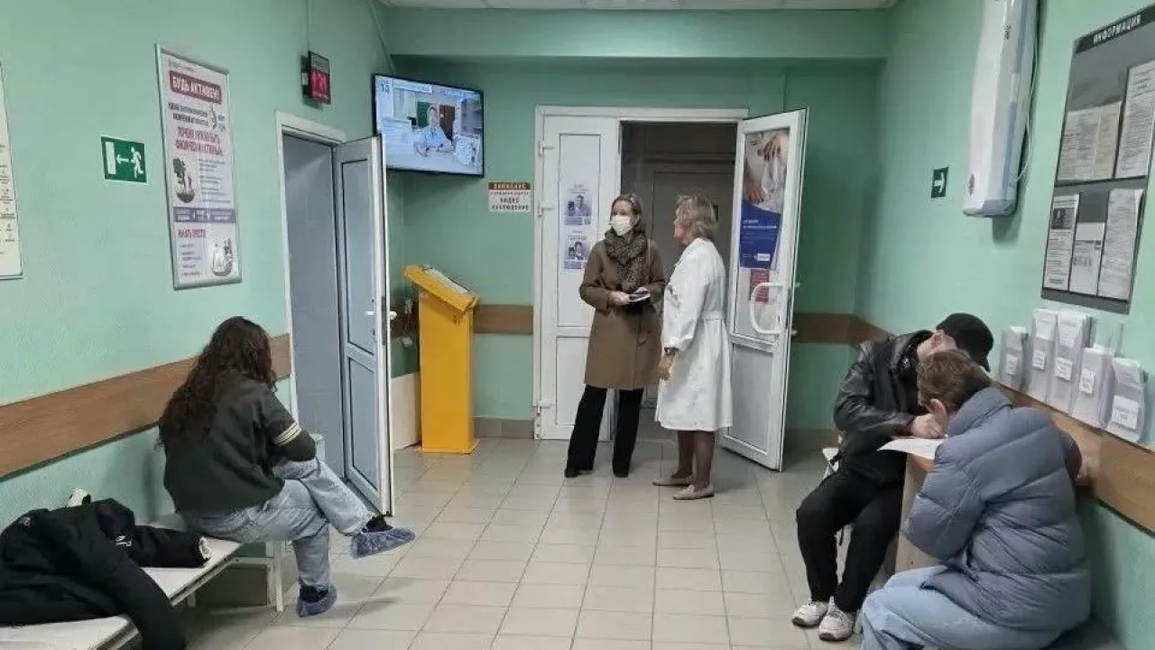 Минздрав проверил работу поликлиники ГКБ №14 после жалоб на очереди — Екатеринбург Сейчас