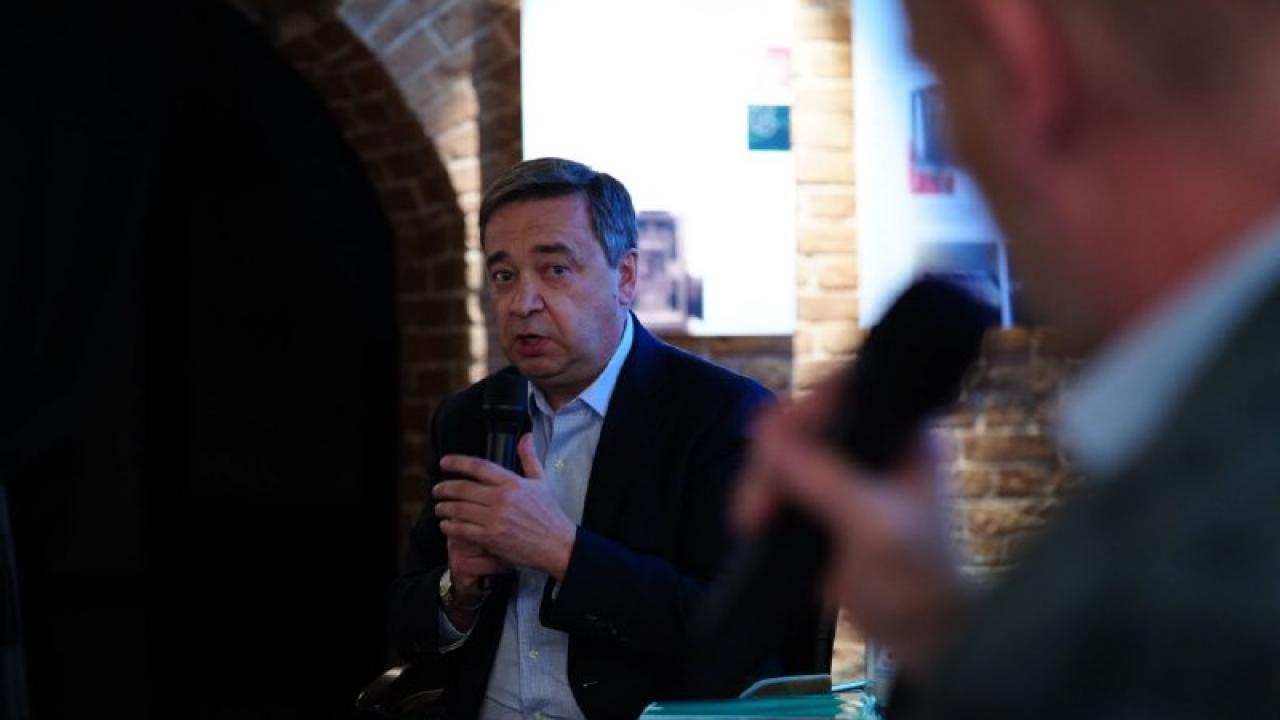 В «Доме Качки» пройдет паблик-ток «Как стать дипломатом на Урале» — Екатеринбург Сейчас