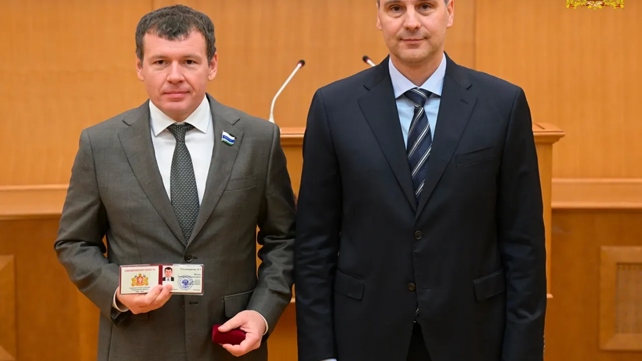Денис Паслер поздравил Дмитрия Жукова с избранием спикером Заксобрания — Екатеринбург Сейчас
