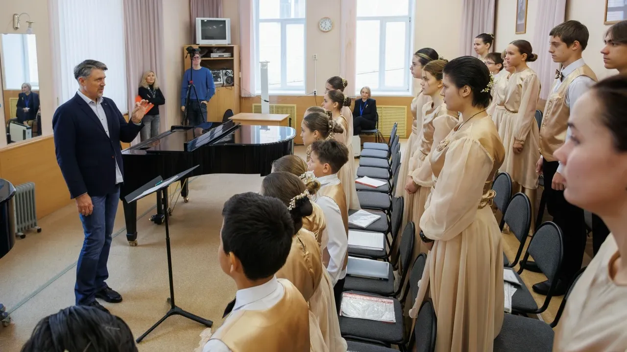 Преподаватель музыкальной школы Екатеринбурга победил в окружном этапе конкурса — Екатеринбург Сейчас