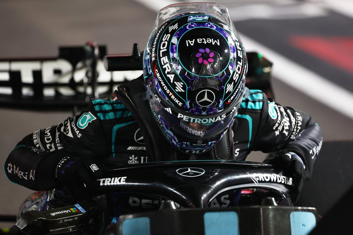 Mercedes откатила Расселла на прежнюю спецификацию ради сравнения