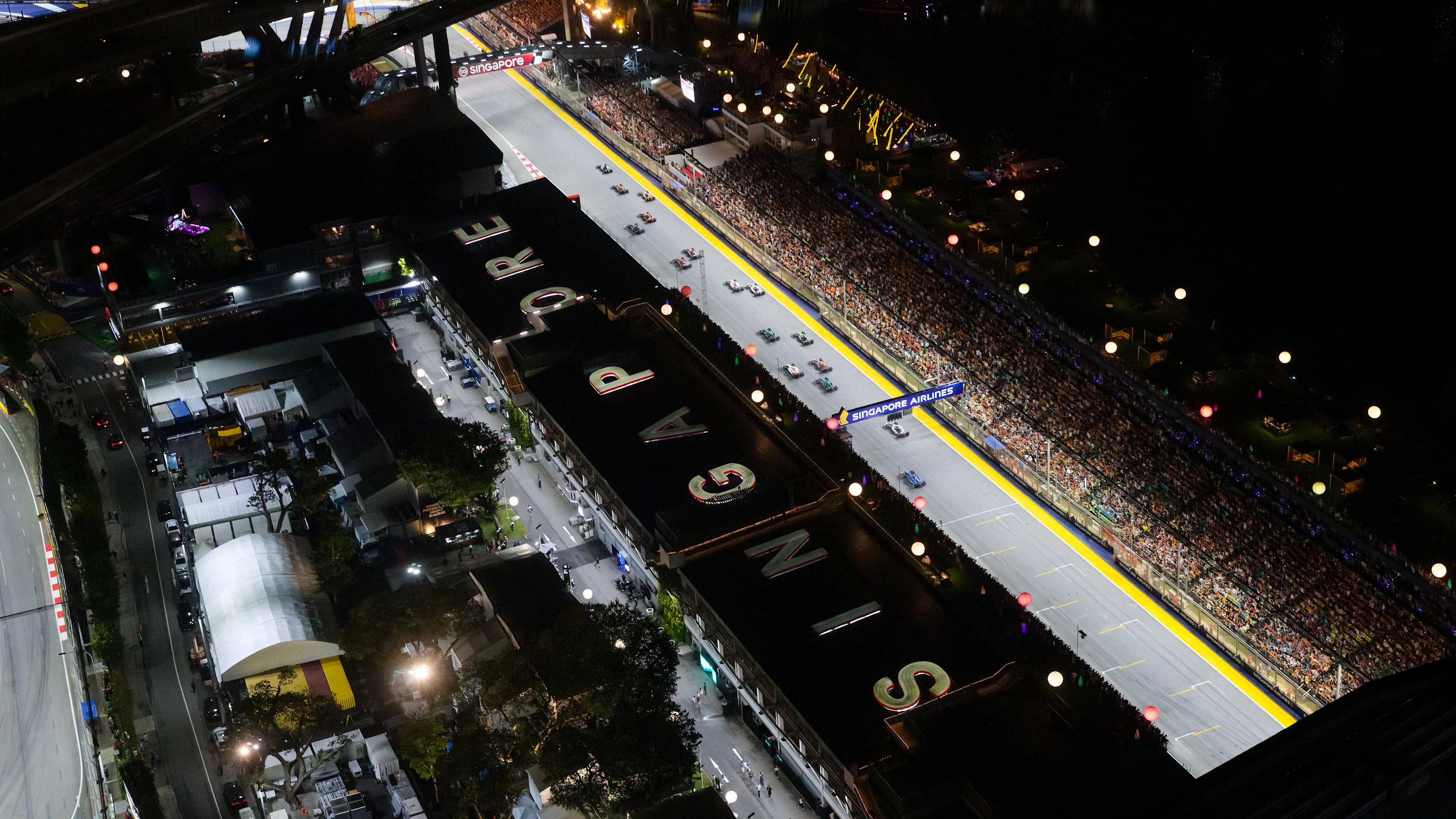 What is the weather forecast for the 2026 Singapore Grand Prix?