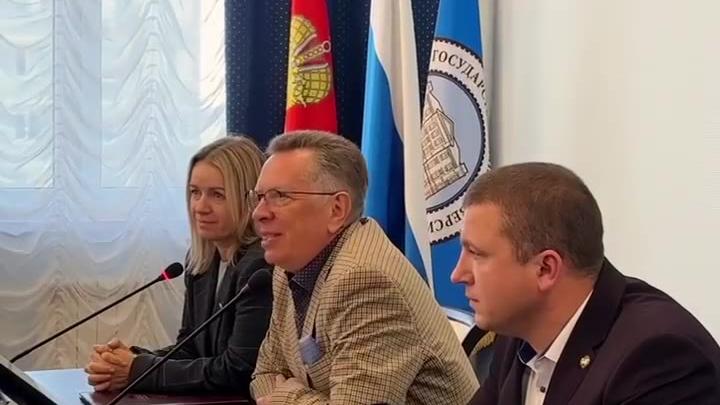 В Калуге заключили соглашение о подготовке специалистов по работе с молодёжью — Калуга Сейчас