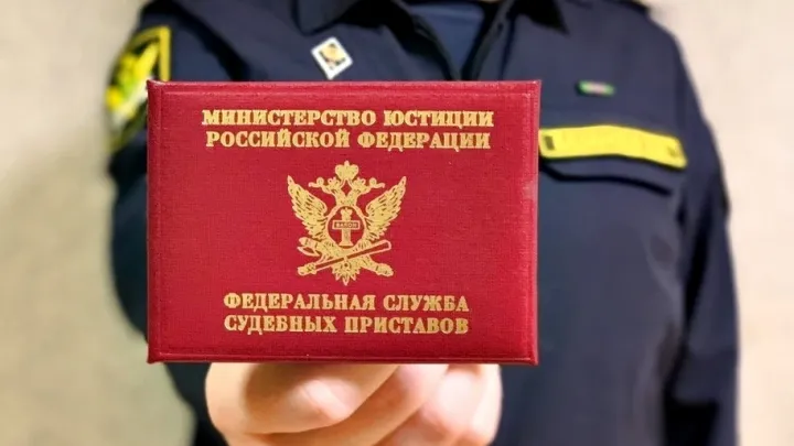 Судебные приставы взыскали 250 тысяч рублей компенсации после драки — Калуга Сейчас