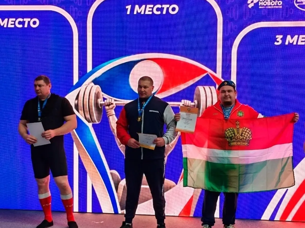 Анатолий Девушкин завоевал бронзу чемпионата России по пауэрлифтингу