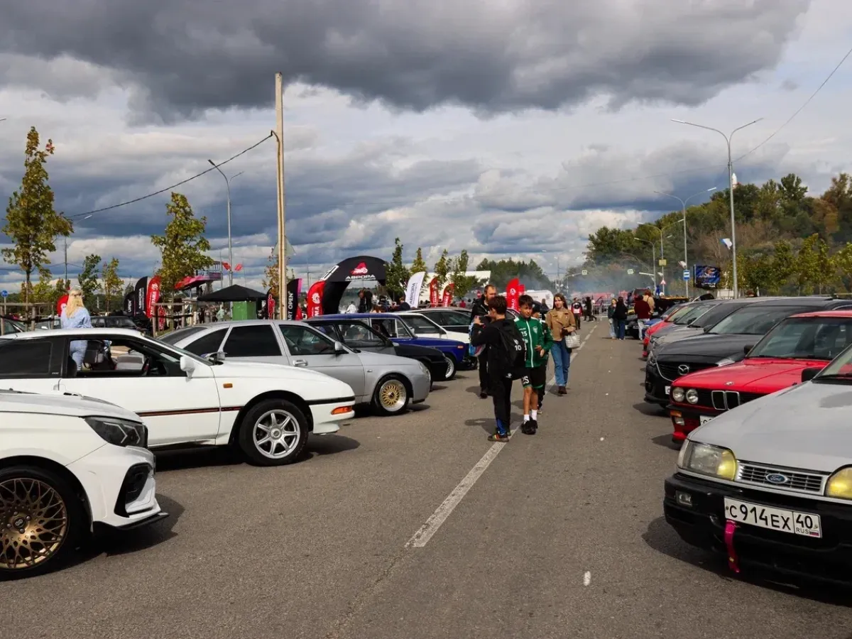 В Калуге фестиваль «Вызов» объединил уличное искусство, BMX, брейкинг и автошоу