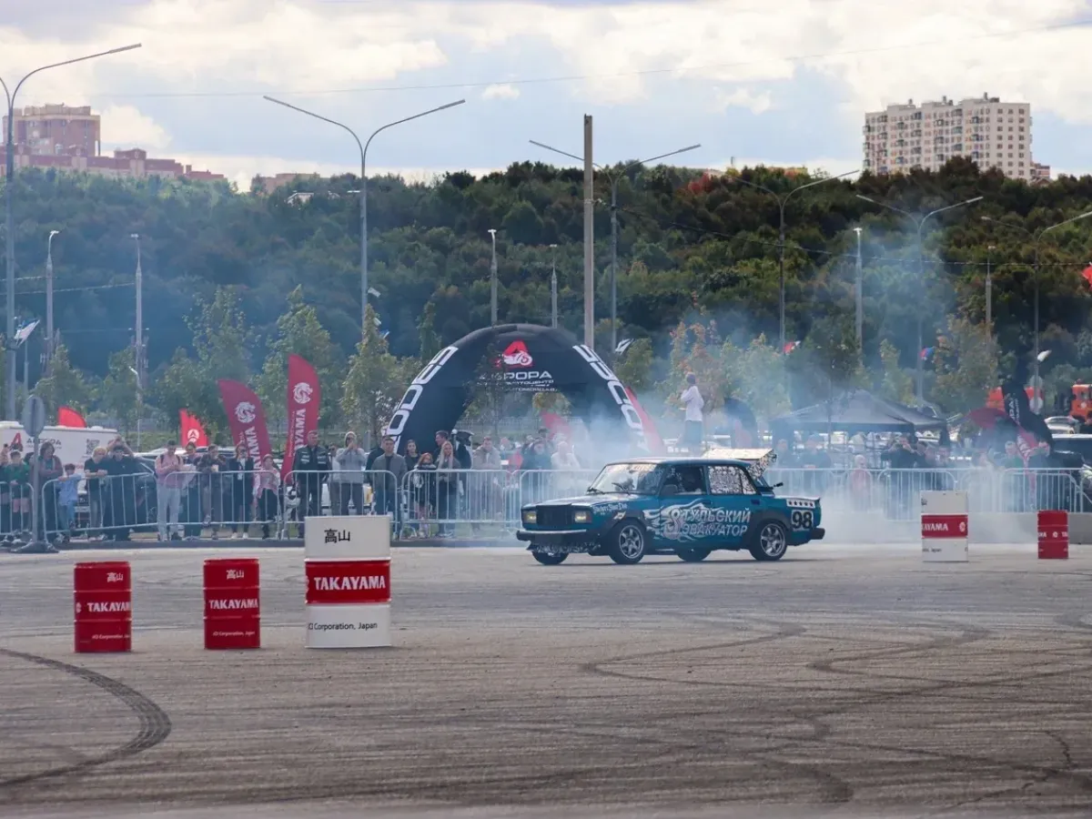 В Калуге фестиваль «Вызов» объединил уличное искусство, BMX, брейкинг и автошоу