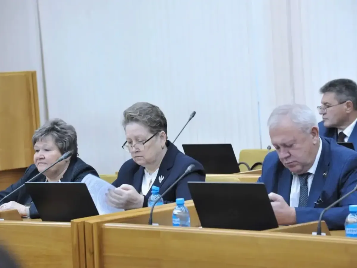 Поддержаны законопроекты об индексации зарплат работников бюджетной сферы
