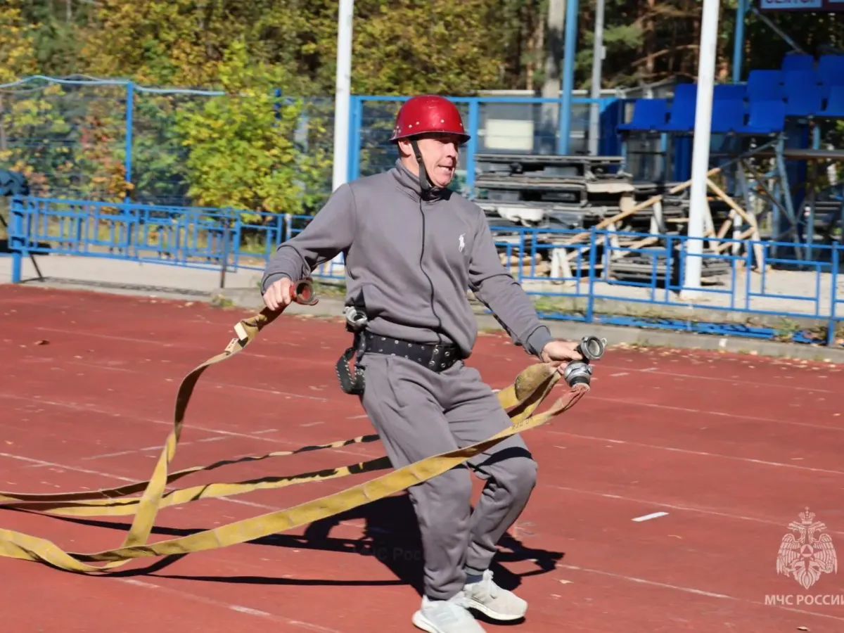 В Калуге определили сильнейших пожарных-спасателей региона