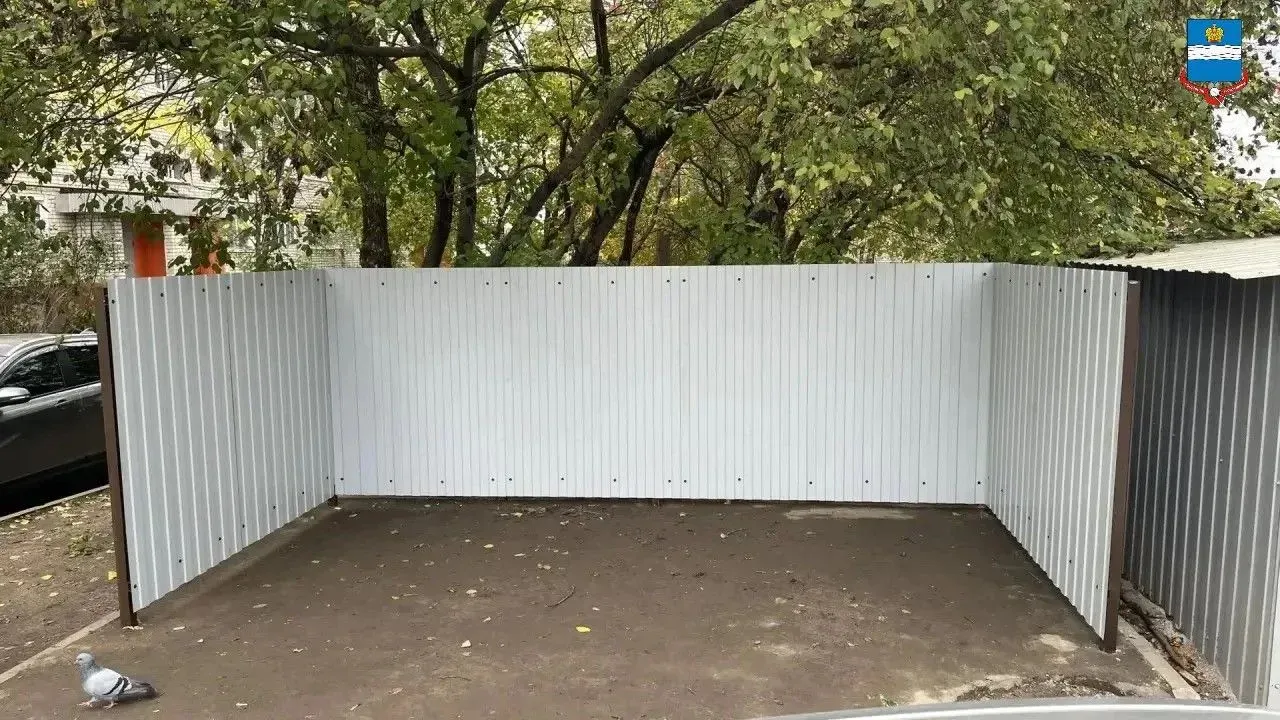 В Калуге продолжают ремонт и модернизацию контейнерных площадок — Калуга Сейчас