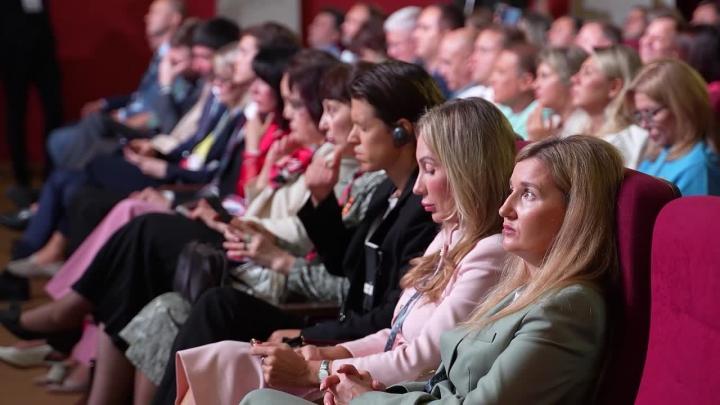 В Хабаровске прошел II Российско-Китайский форум по сотрудничеству и торговле — Хабаровск Сейчас