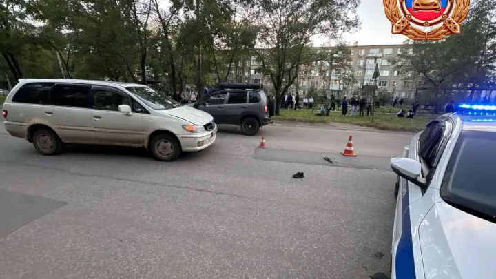 В Хабаровске несовершеннолетний пешеход 2019 года рождения погиб в ДТП — Хабаровск Сейчас