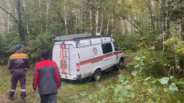 В Хабаровском крае спасатели помогли выйти из леса двум грибницам — Хабаровск Сейчас