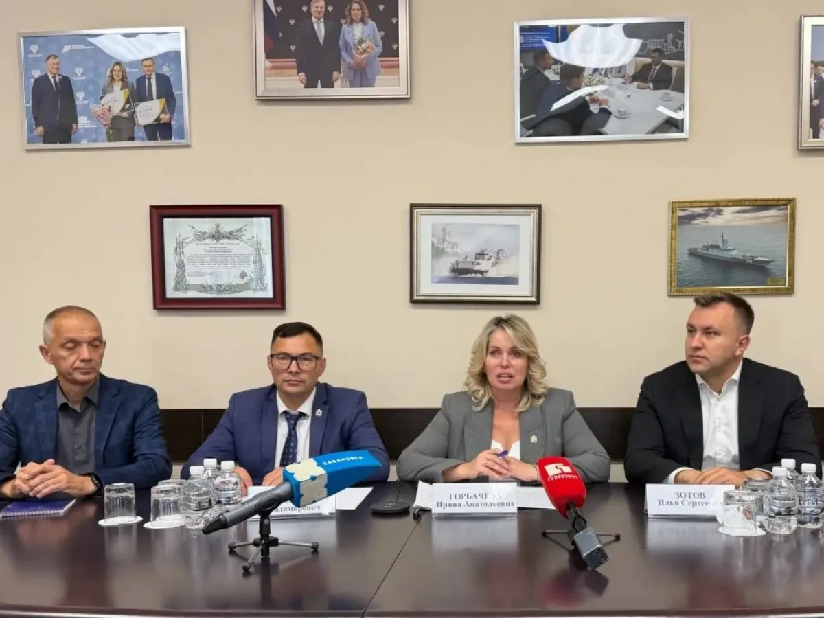 В автобусах Хабаровска запустили QR-оценку поездок для сбора обратной связи