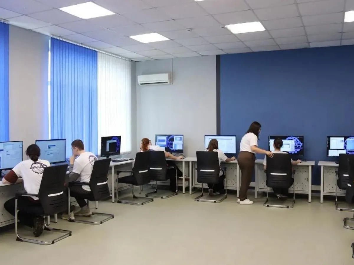 В Хабаровском автомеханическом колледже открыли две мастерские для подготовки IT-специалистов