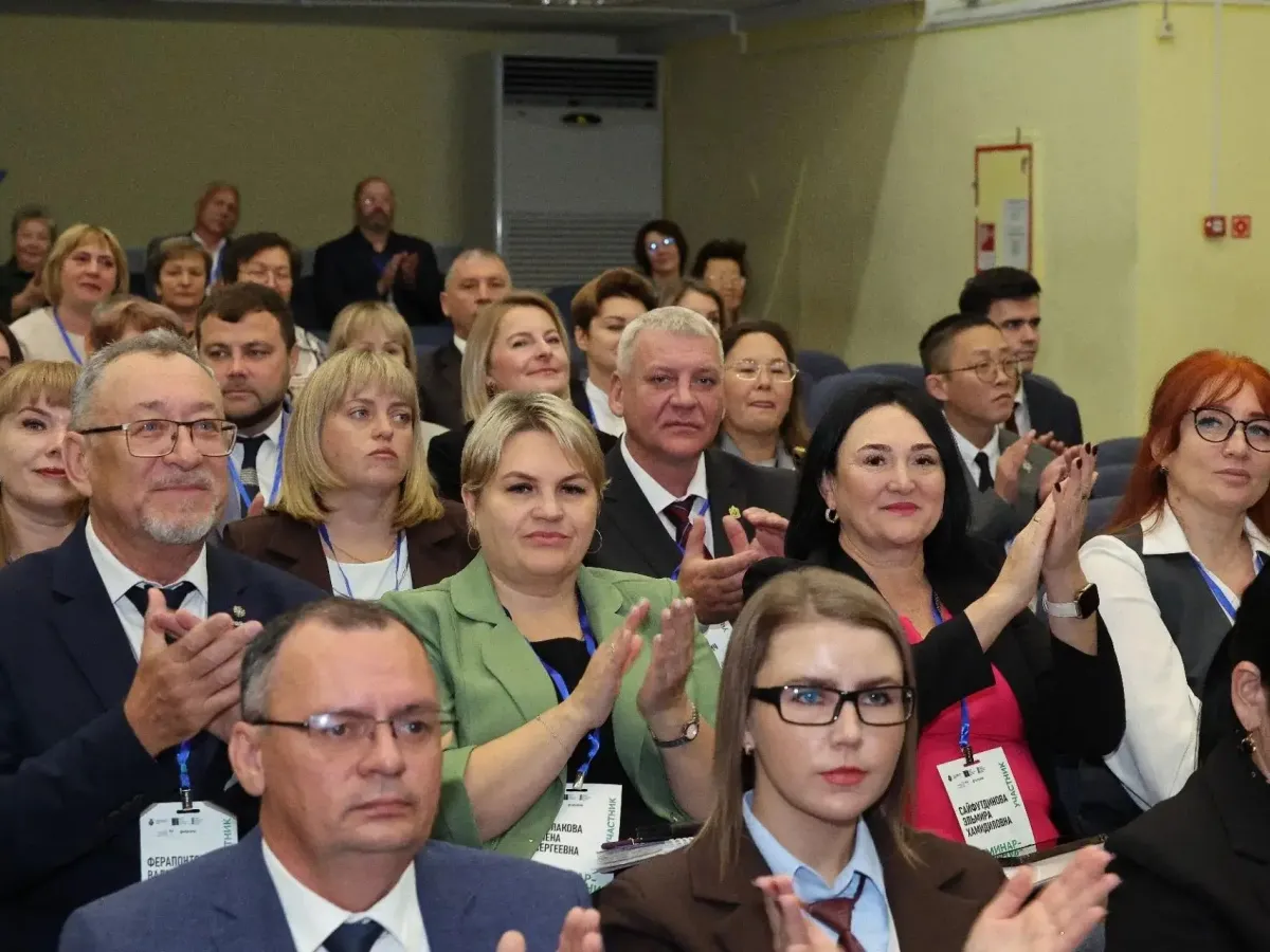Губернатор ответил на вопросы глав муниципалитетов и наградил победителей конкурса