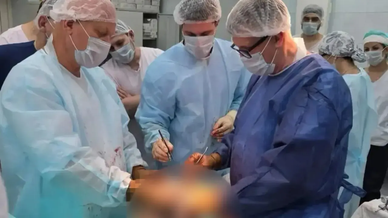 В больнице имени Владимирцева начали устанавливать персонализированные протезы колена — Хабаровск Сейчас