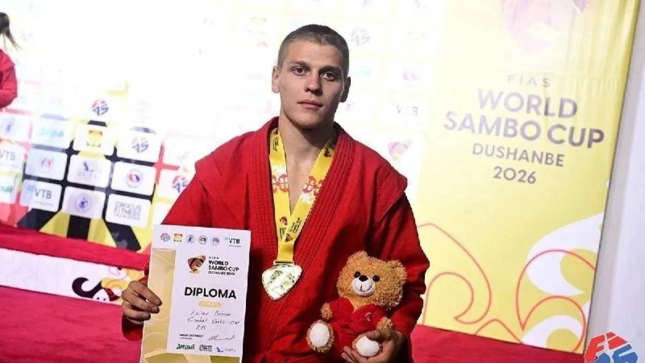Хабаровский самбист Богдан Калинин выиграл Кубок мира по боевому самбо — Хабаровск Сейчас