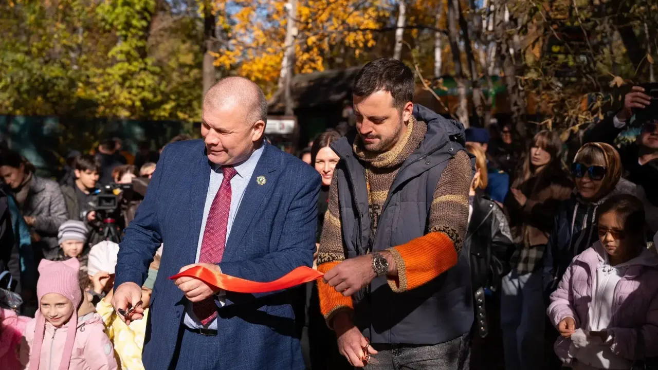 В зоосаде «Приамурский» открыли новую экспозицию «Этнодеревня» — Хабаровск Сейчас