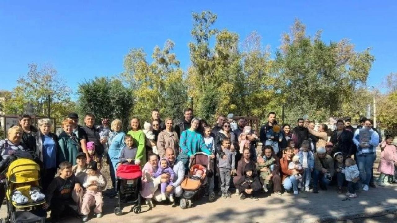 В Индустриальном районе высадили новые саженцы на территории будущего сквера — Хабаровск Сейчас