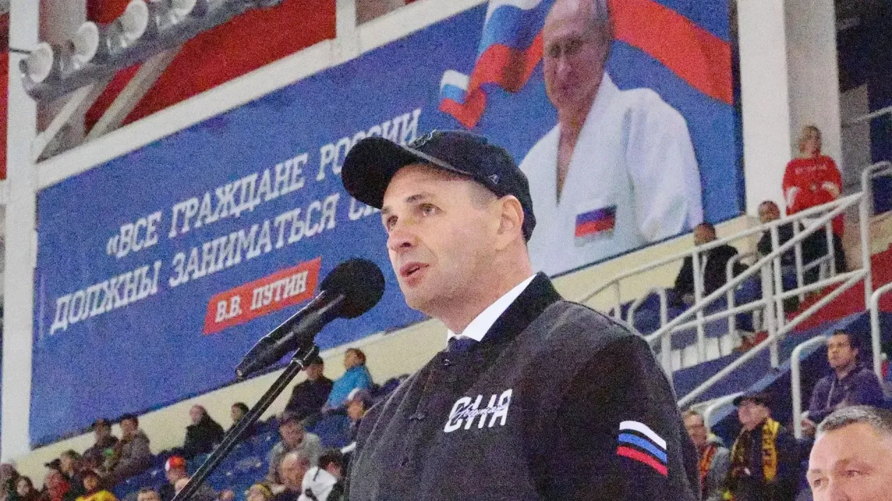 В «Ерофее» стартовал финальный этап Кубка России по хоккею с мячом — Хабаровск Сейчас