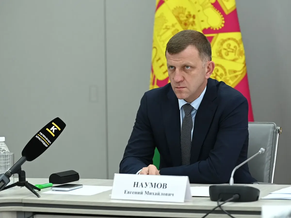 Ситуацию с поставками и ценами на бензин взяли на контроль в Краснодаре