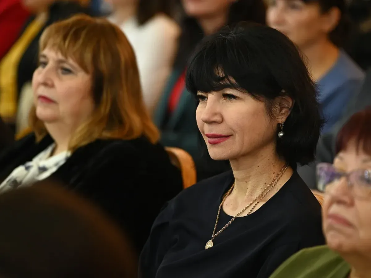 В Краснодаре наградили 25 руководителей учреждений образования