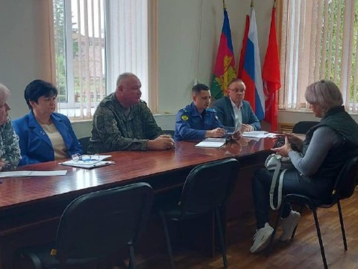Прокурор Новопокровского района провёл приём участников СВО и их семей