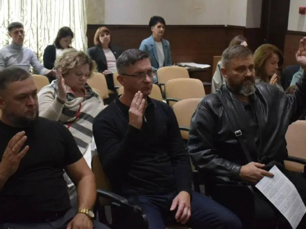 В Апшеронском поселении привели положения о муниципальном контроле в соответствие с законом
