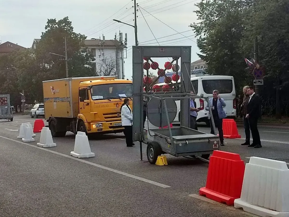 На ремонт повреждённого коллектора на Красных Партизан уйдёт не менее двух месяцев
