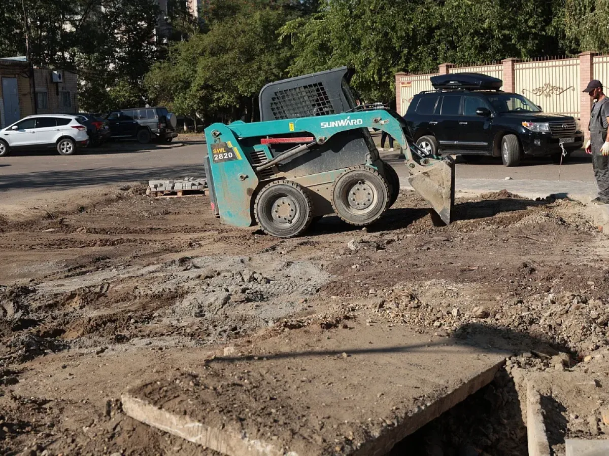 В Краснодаре завершают благоустройство зелёной зоны на Платановом Бульваре