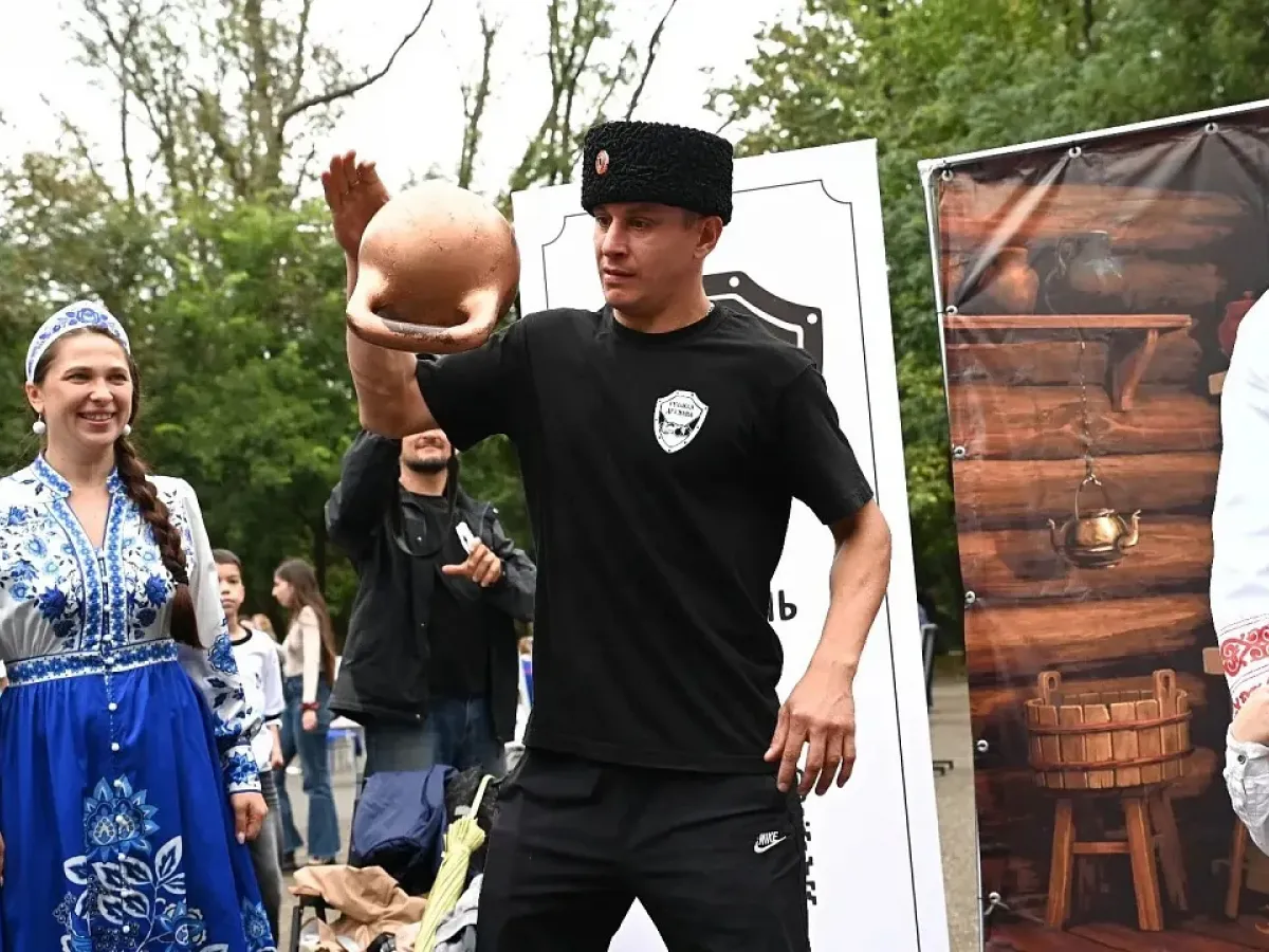 Евгений Наумов принял участие в празднике «Хоровод дружбы» в Краснодаре