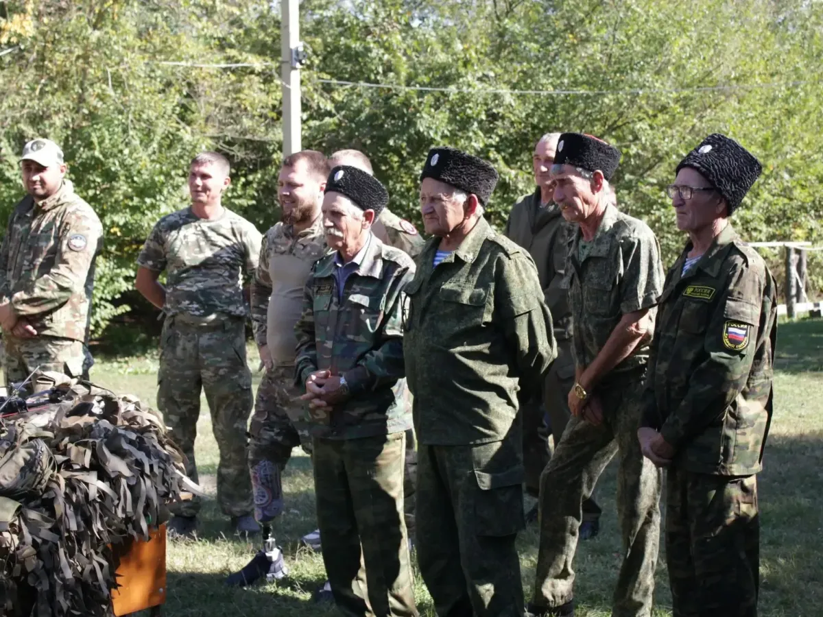 Более 400 подростков прошли обучение в военно-патриотическом лагере Славянского района