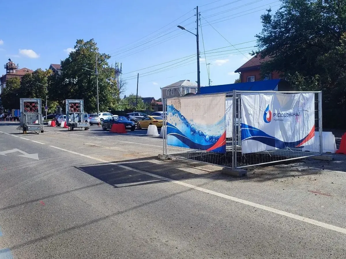 Ремонт коллектора на Красных Партизан продлили до четырёх месяцев