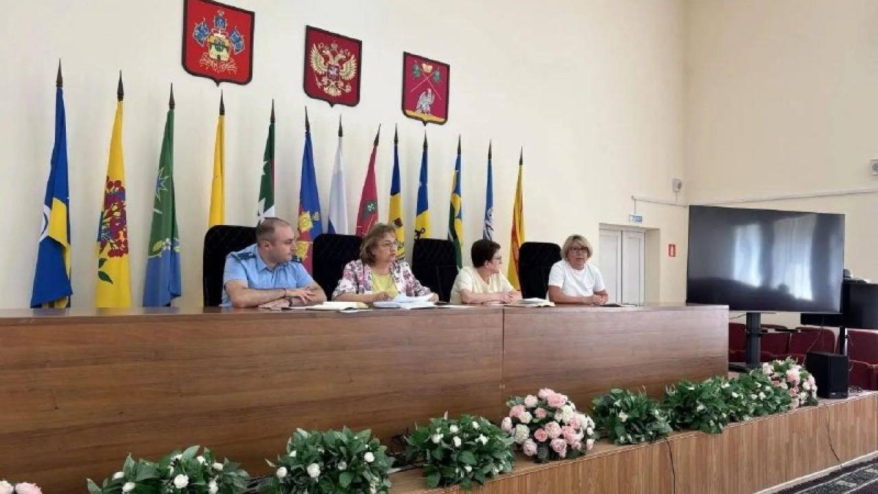 В Выселковском районе выявили предпринимателя без трудовых договоров с работниками — Краснодар Сейчас