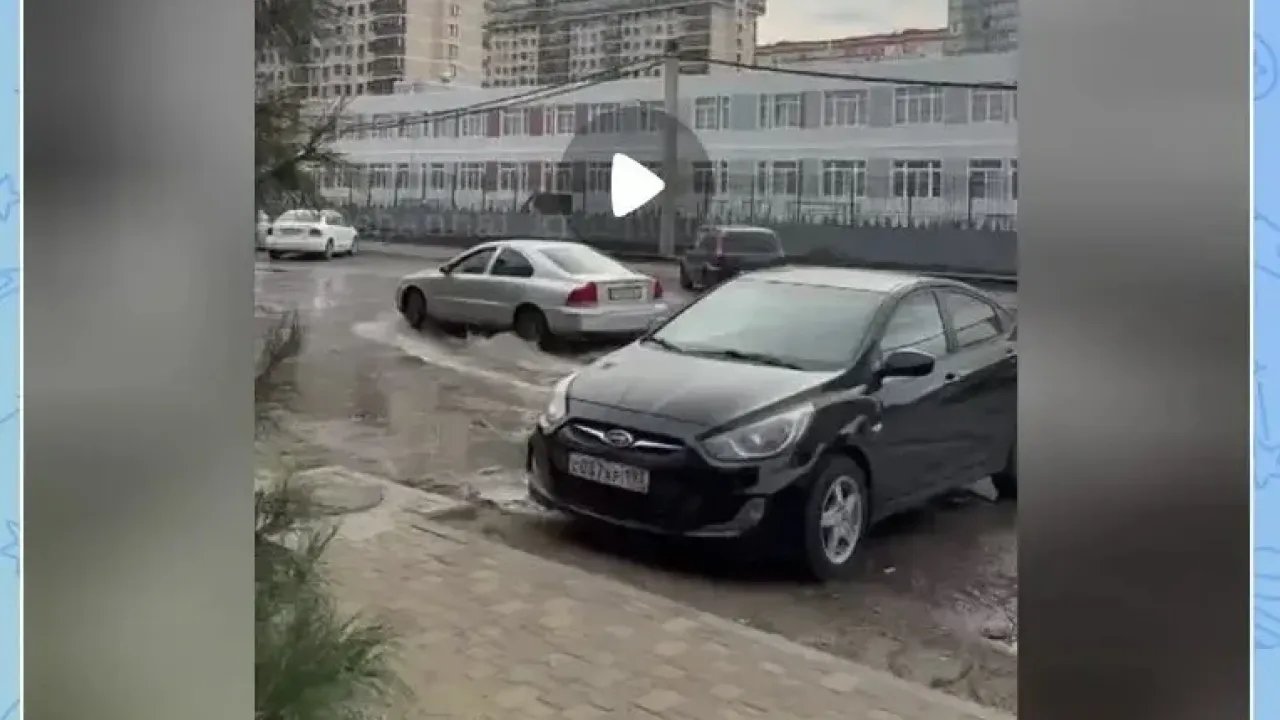 На улице Григория Пономаренко устранили разлив канализационных стоков — Краснодар Сейчас