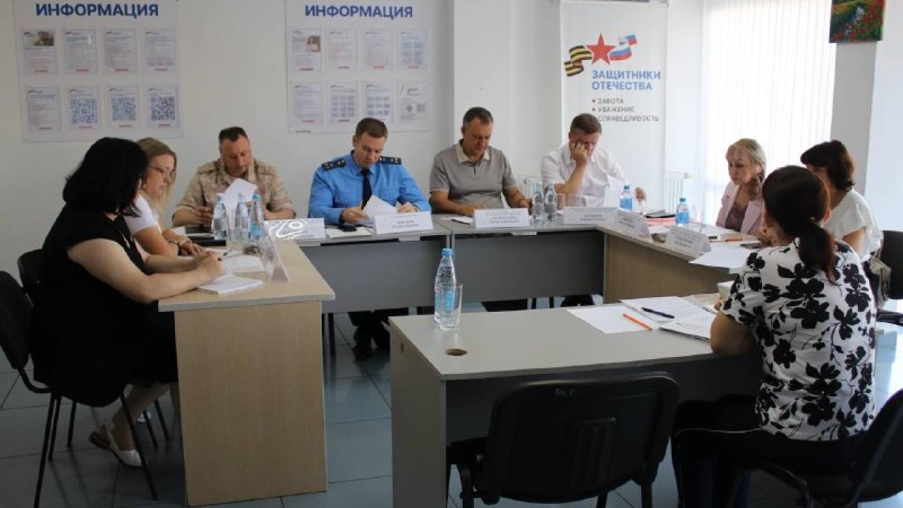 Прокуратура Кореновского района провела прием участников СВО и их семей — Краснодар Сейчас